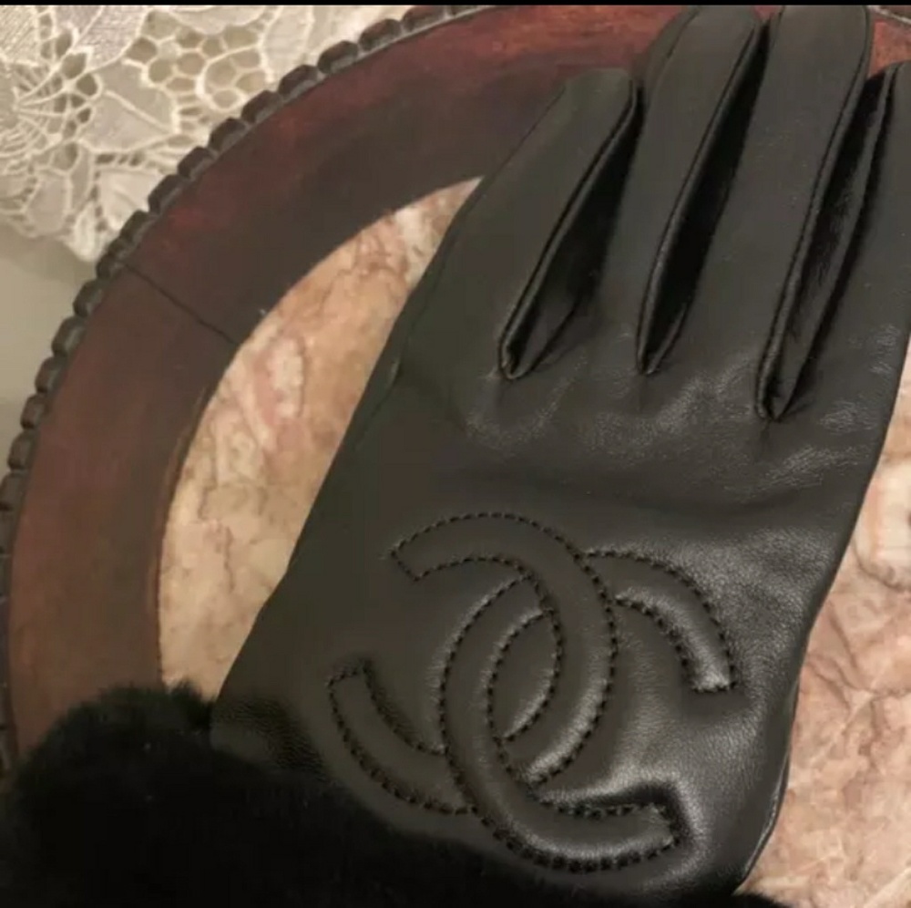 Ladies gloves